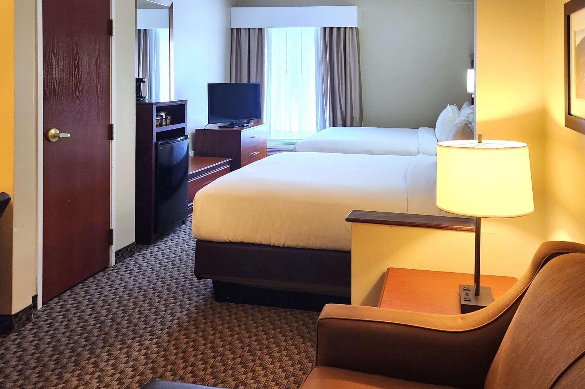 Comfort Inn & Suites Mount Pocono Kültér fotó