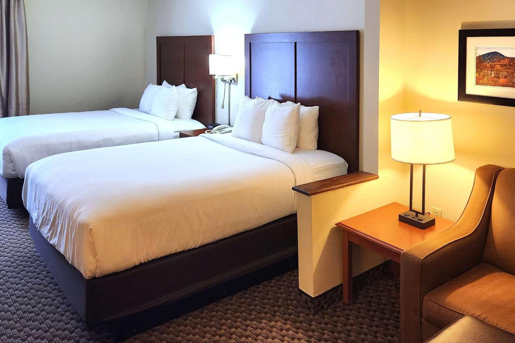 Comfort Inn & Suites Mount Pocono Kültér fotó