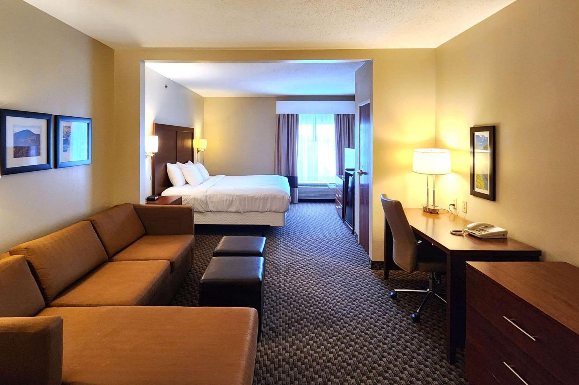 Comfort Inn & Suites Mount Pocono Kültér fotó