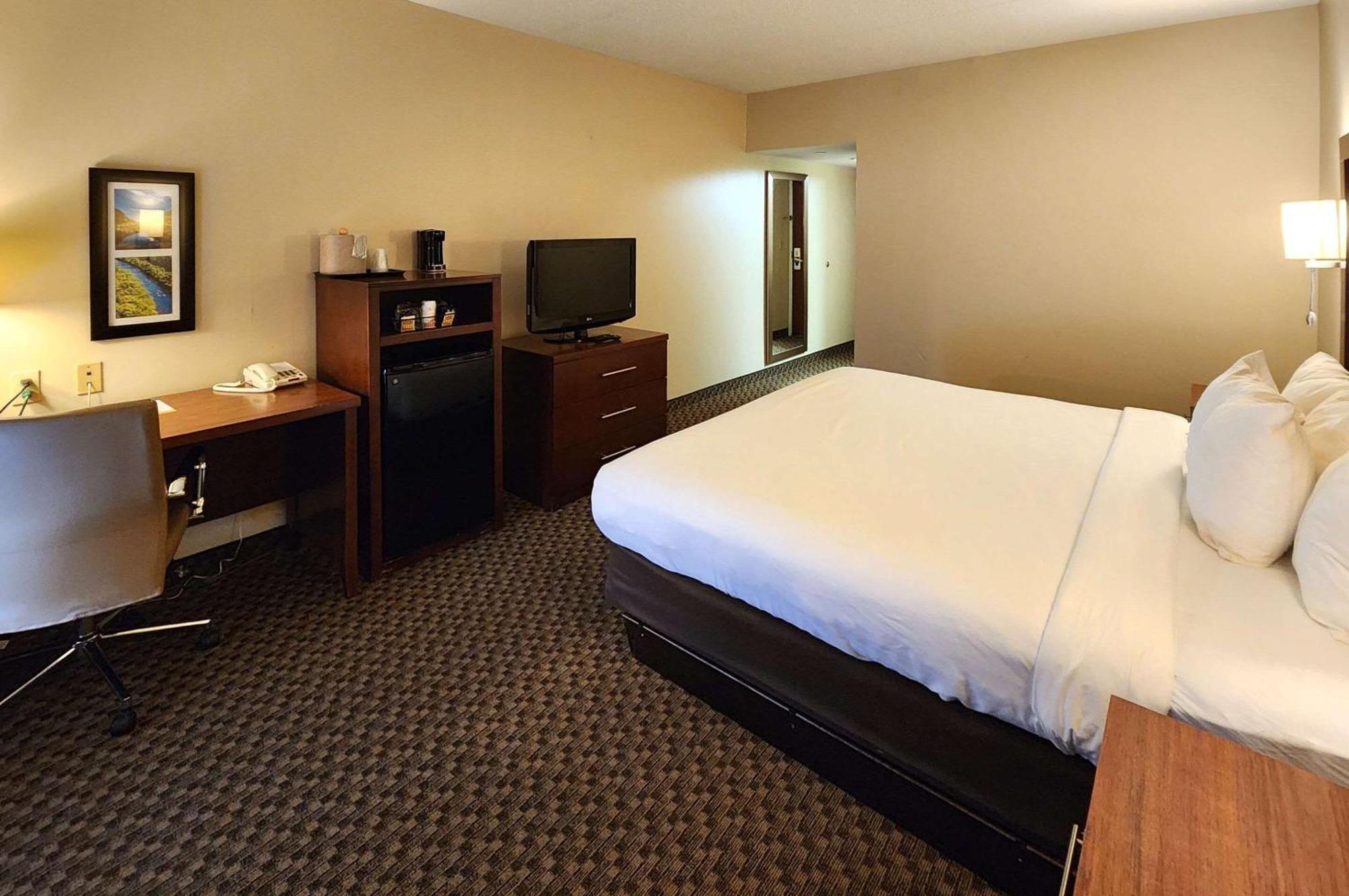 Comfort Inn & Suites Mount Pocono Kültér fotó